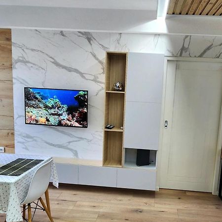 Avalona Apartment 1 Vlorë Exteriér fotografie